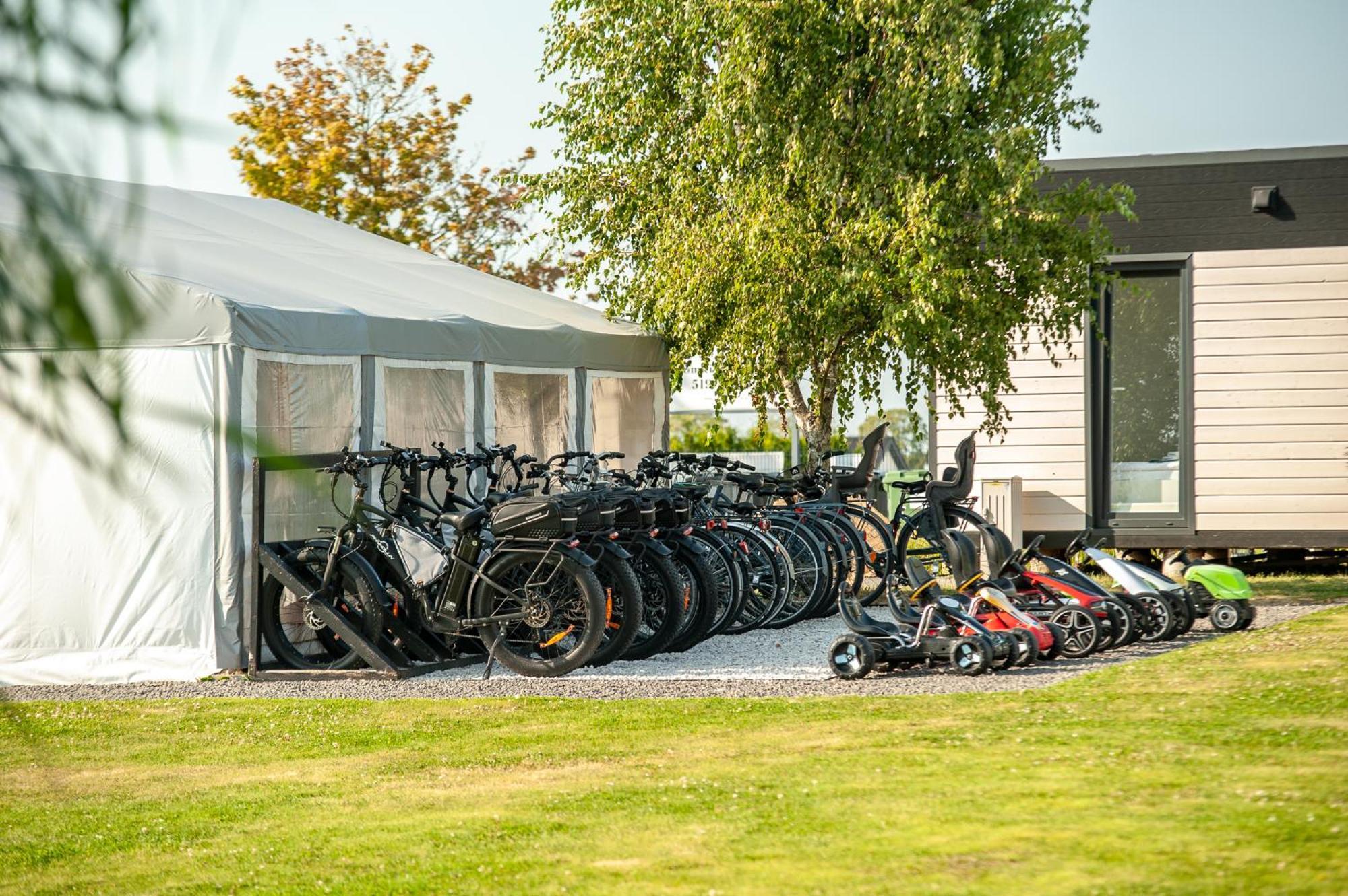 Resto Domki Letniskowe Sarbinowo Kültér fotó